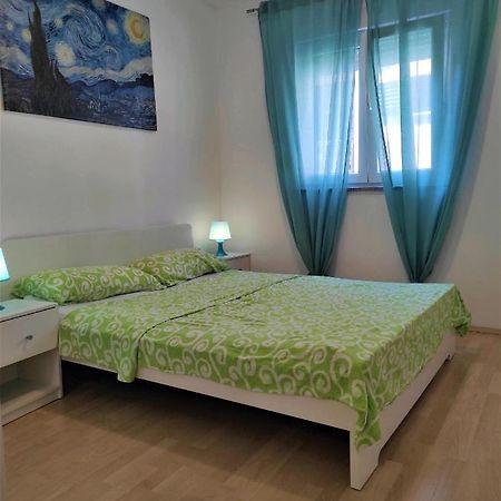 Apartman Kamenjak Premantura Esterno foto